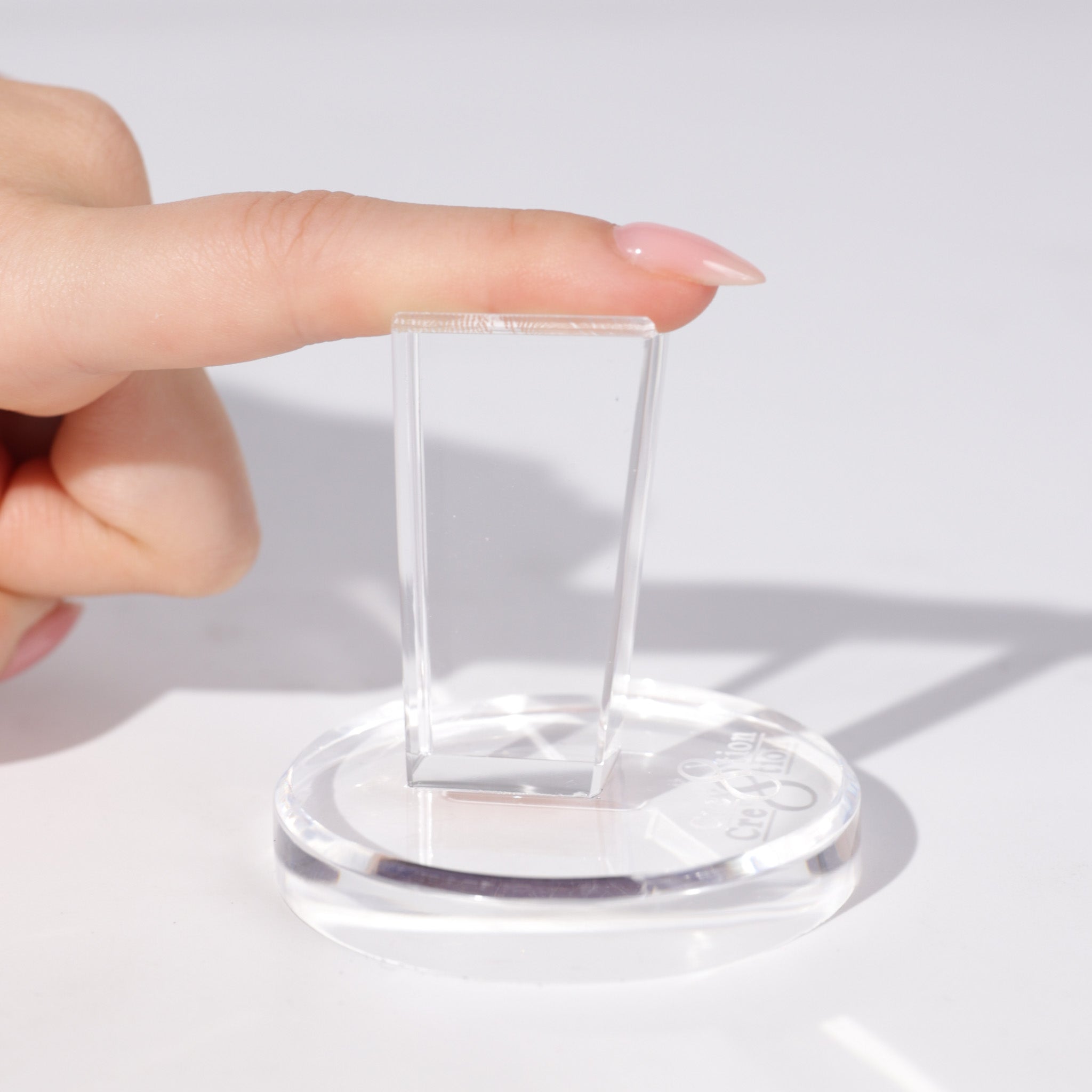 Cre8tion Acrylic Finger Holder