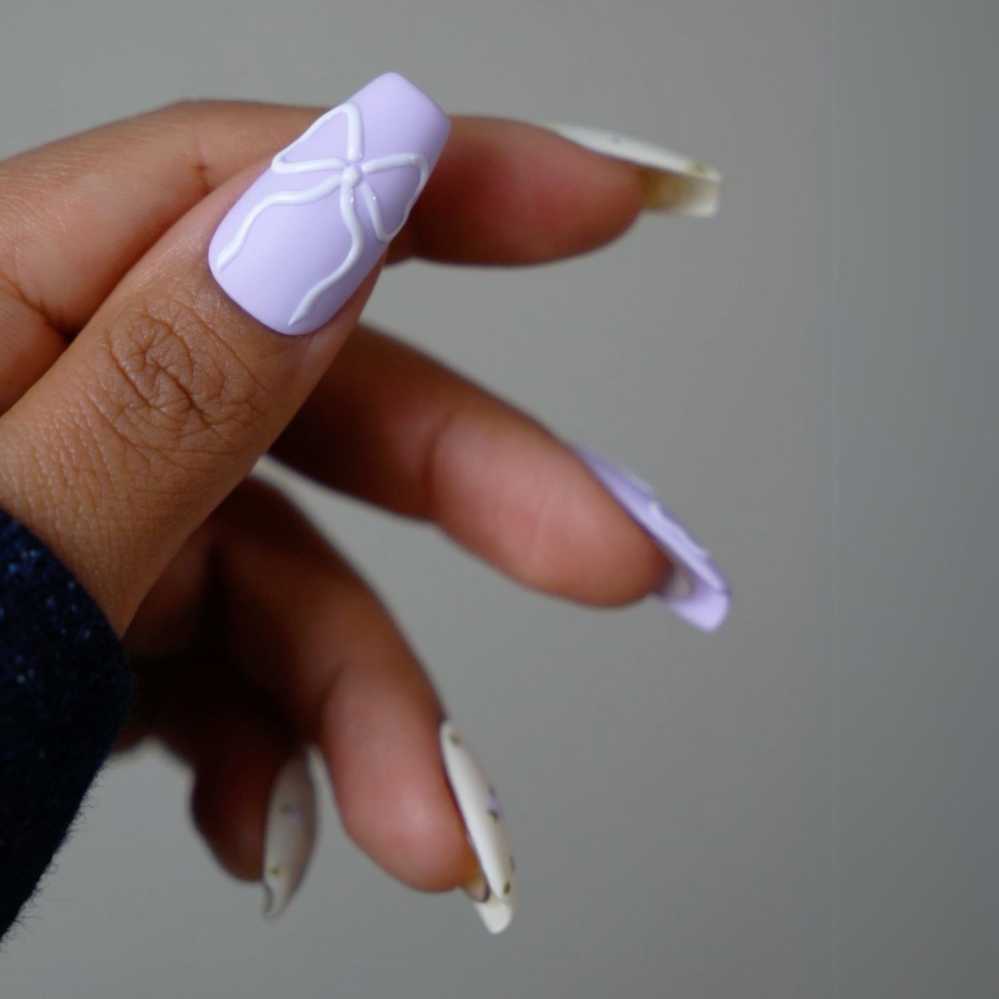 DND Dainty Lavender Diva #103