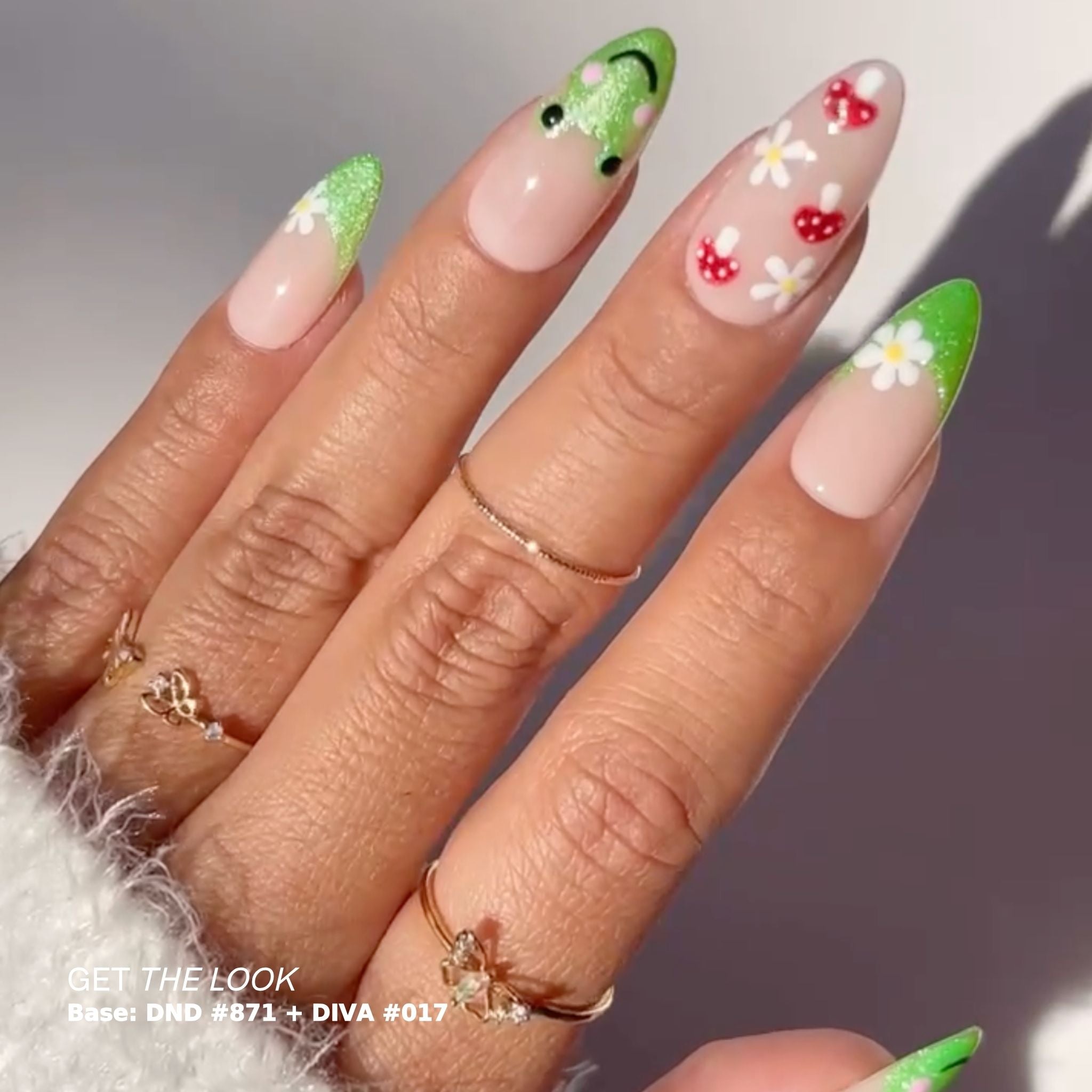 DND UFO Meets Earth Diva #017