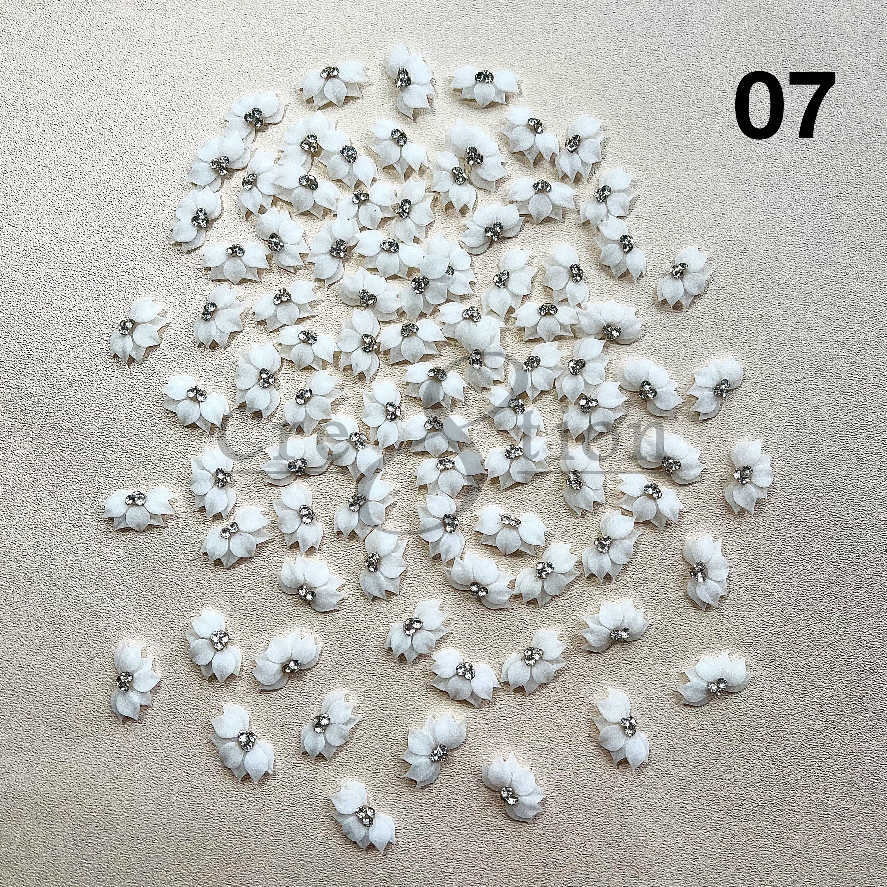 Cre8tion Handmade Acrylic Flowers 2 pcs