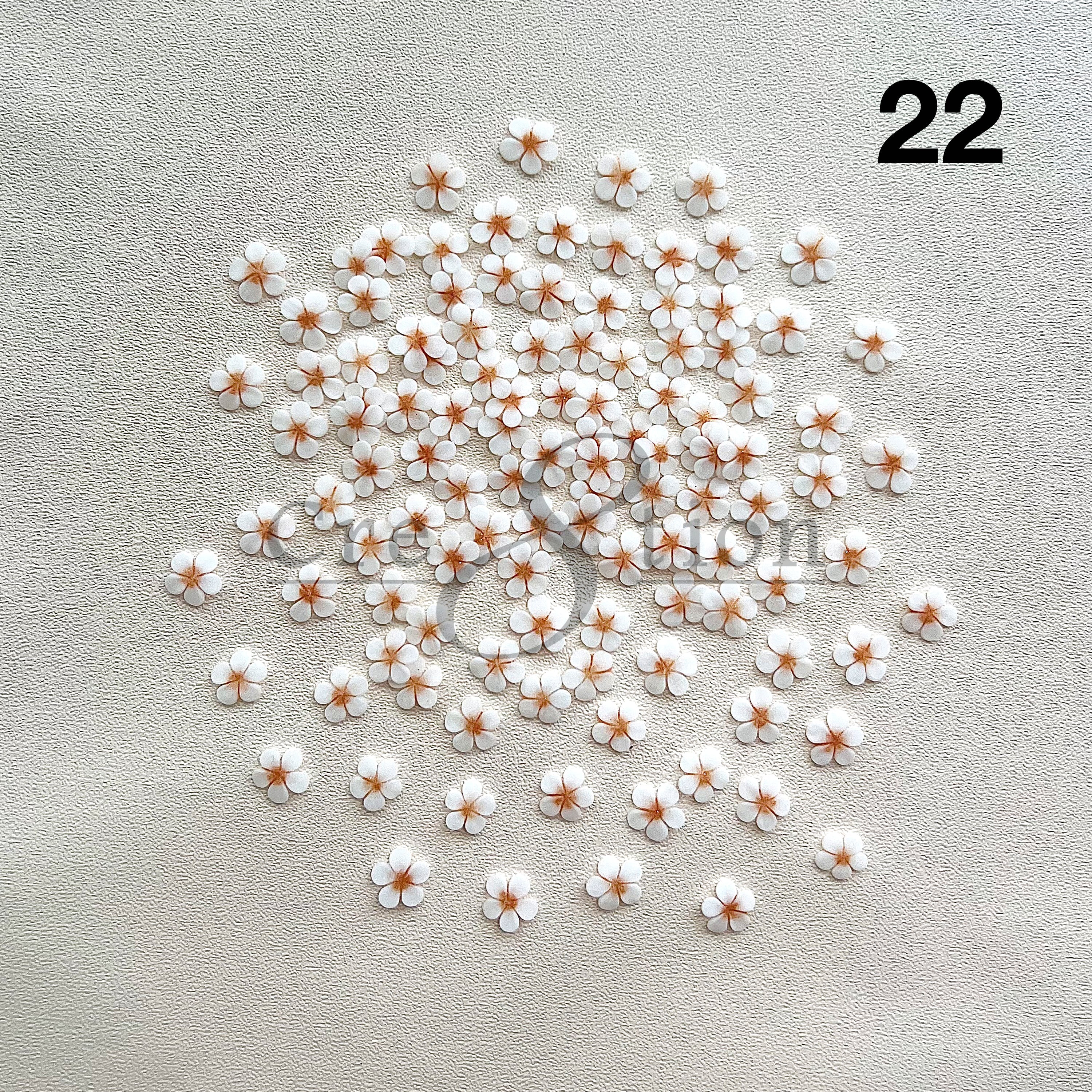 Cre8tion Handmade Acrylic Flowers 2 pcs